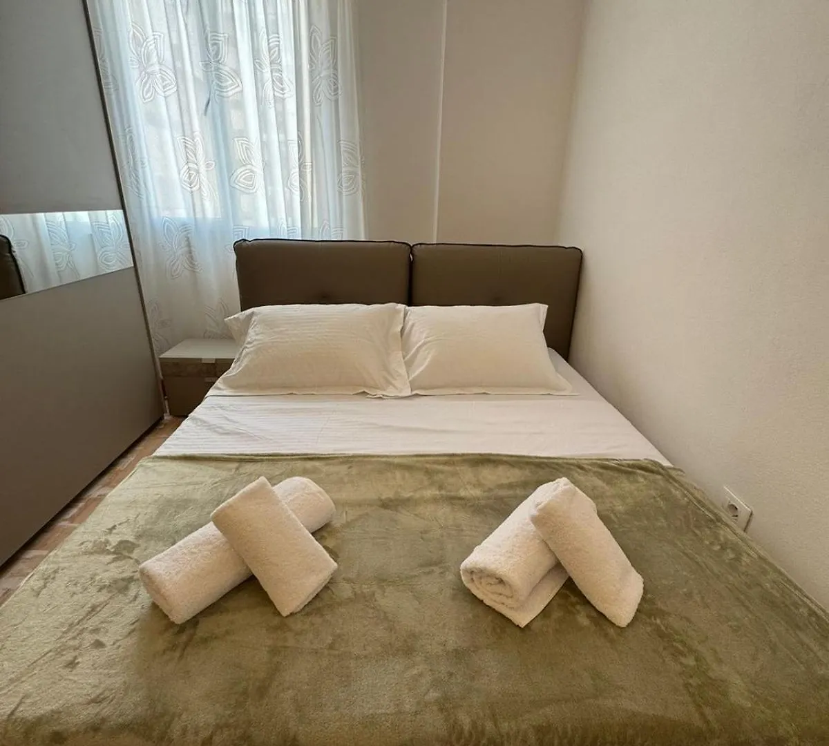 Apartment Gjoli Durrës 0*,